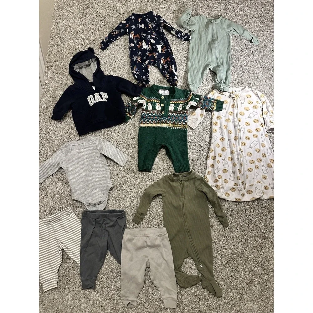 Lot Of Unisex NB/0-3 Month‎ Baby Clothing